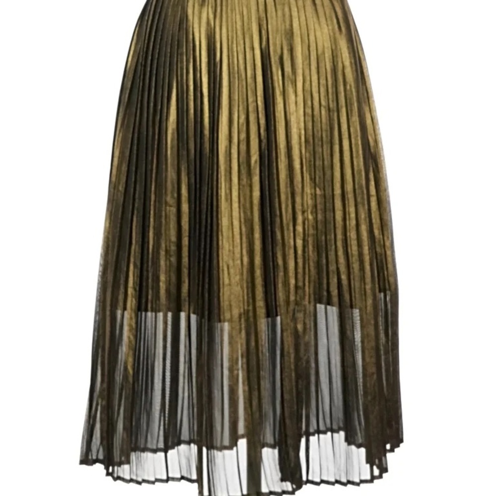 BB Dakota Pleated Gold Skirt - Size Small